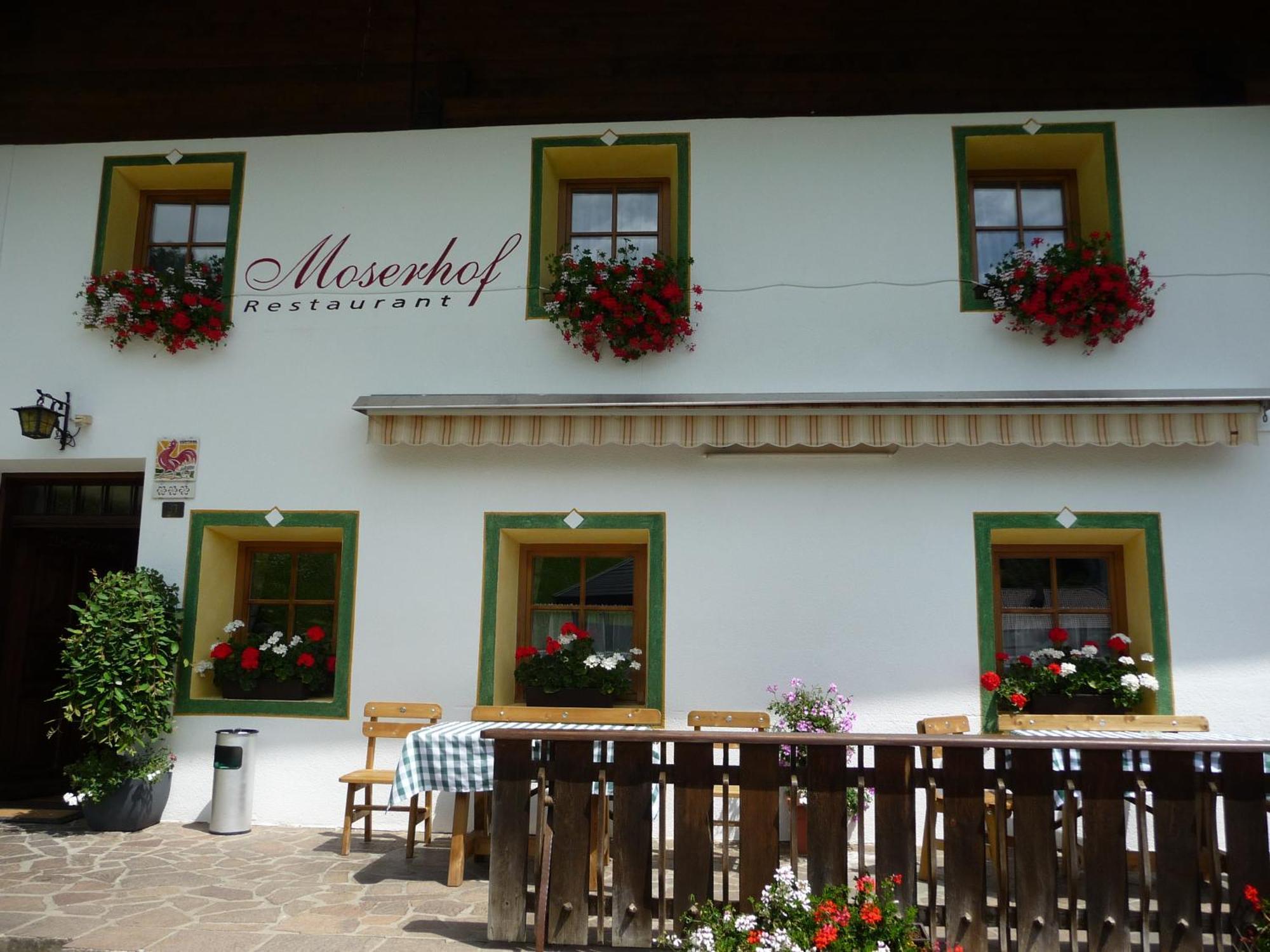 Berggasthaus Agritur Moserhof Braies  Dış mekan fotoğraf