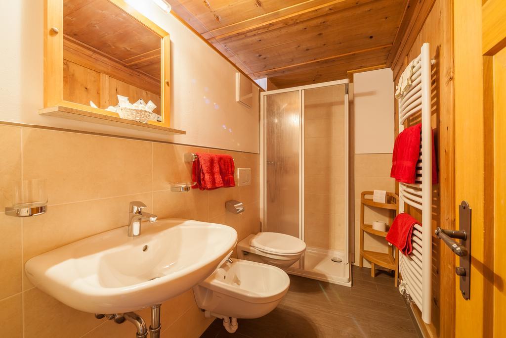 Berggasthaus Agritur Moserhof Braies  Dış mekan fotoğraf