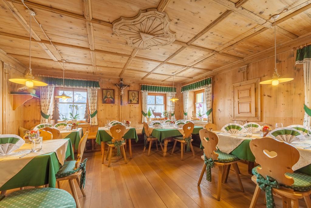 Berggasthaus Agritur Moserhof Braies  Dış mekan fotoğraf